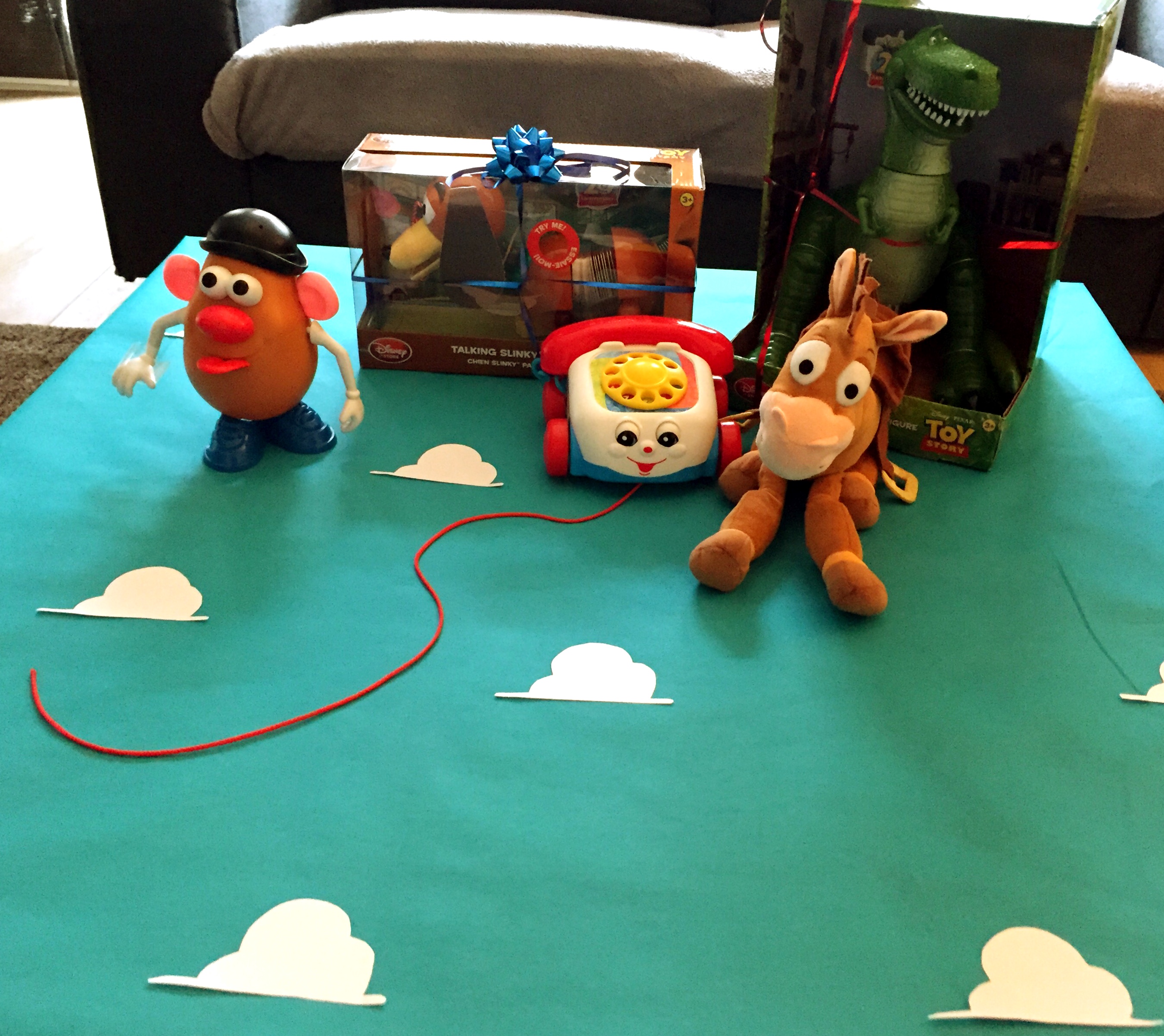 table-toy-story