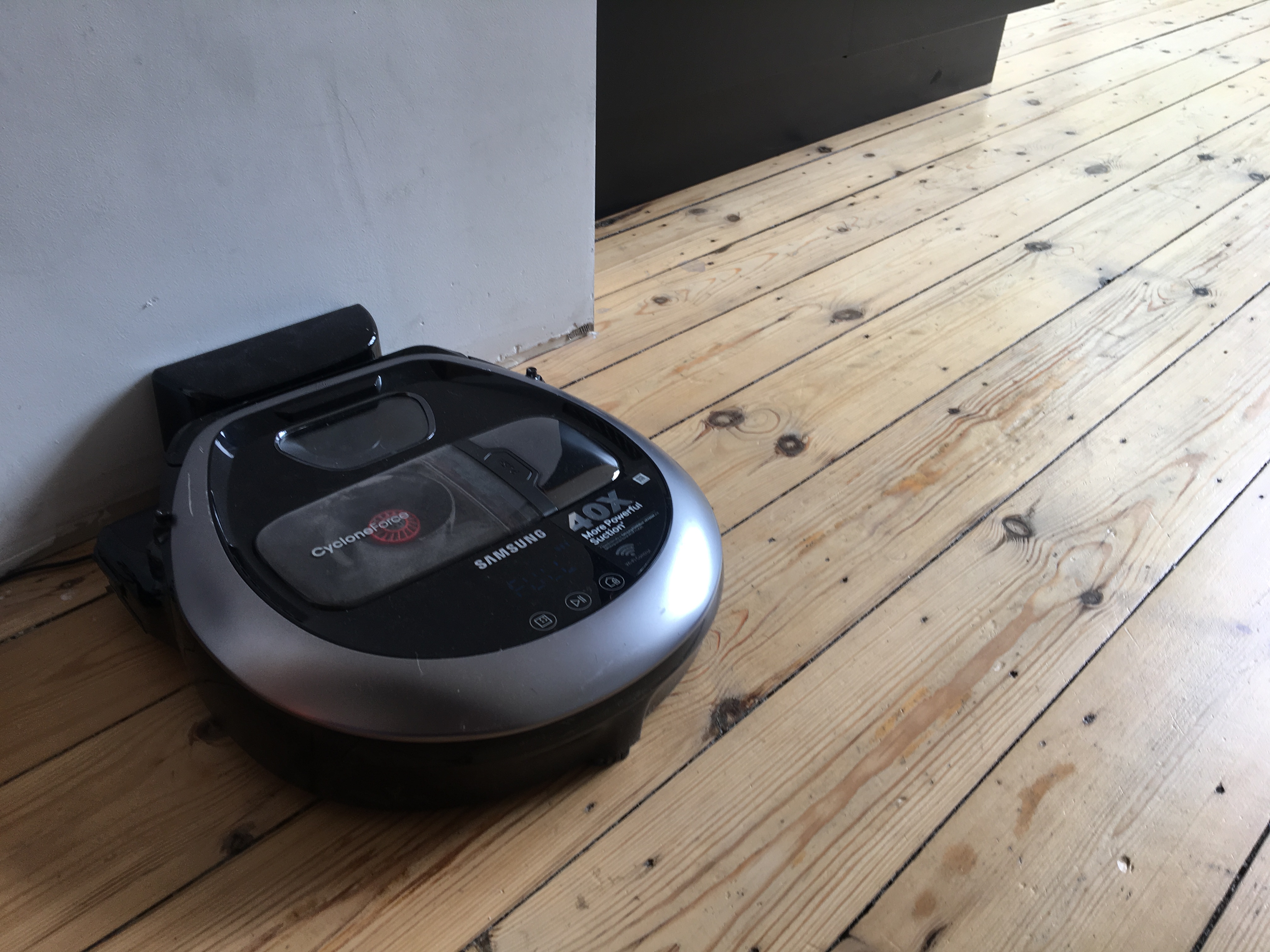 Test du robot aspirateur POWERbot VR 7000
