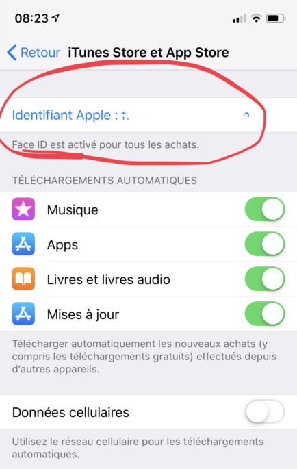 cliquer sur l'identifiant apple